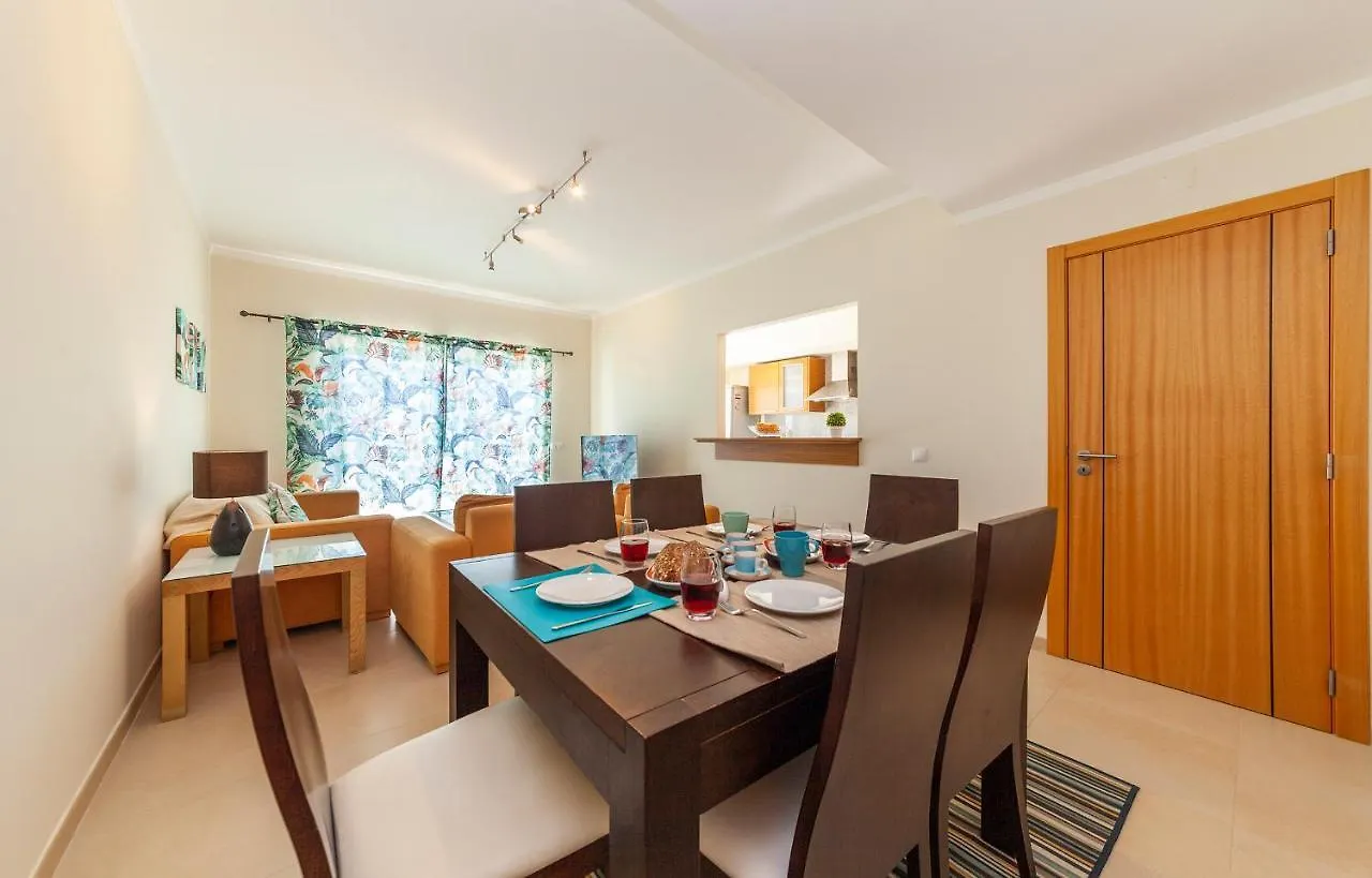B55 - Sunset Holiday Apartment Luz 0*,